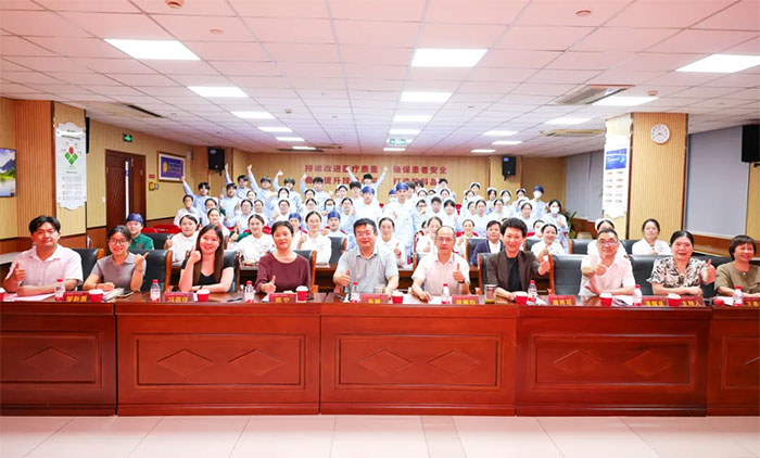 <b>�������� ��ѧ���� �� ҽԺ�ٰ��׽조���-�Կƻ����ࡱ����ʵϰ����ѧ��佱��ʽ</b>