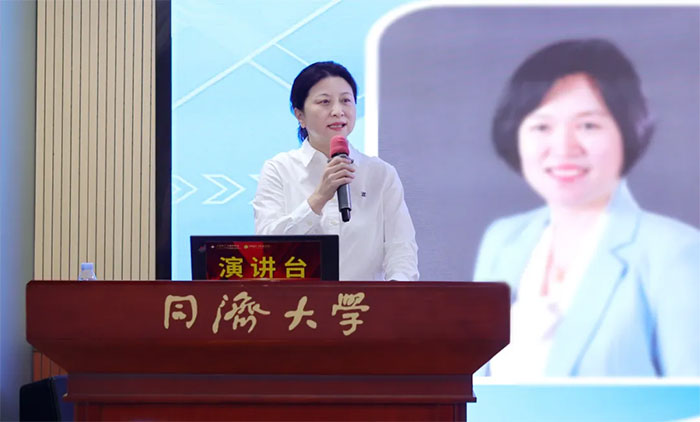 <b>����Σ��֢���� �����˲ųɳ� �� �����Կ�Σ��֢ר�ƻ�ʿ��ѵ���21�����Ϻ���ʮ���Կ�ҽԺ�ٰ�</b>